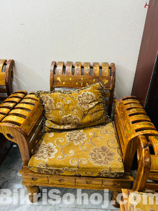 সেগুন কাঠের সোফাসেট +টি টেবিল